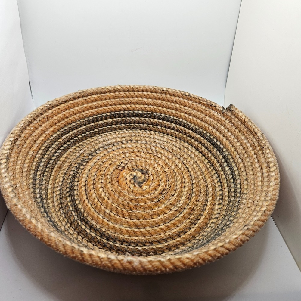 Handmade‎ Coiled Rope Basket Bowl Natural Fiber Primitive Rustic Farmhouse Decor
